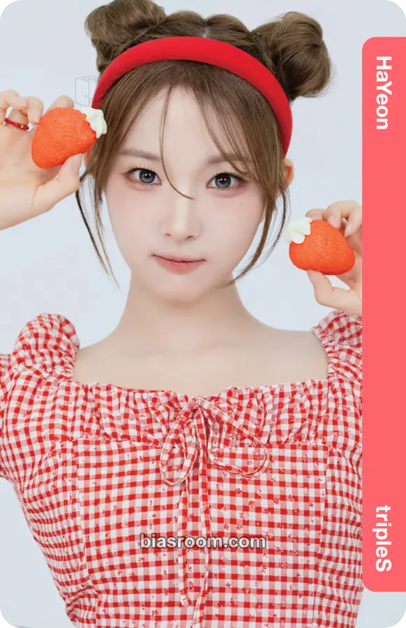 Hayeon Atom02 Physical Objekts Photocard - tripleS - tripleS K-pop photocard