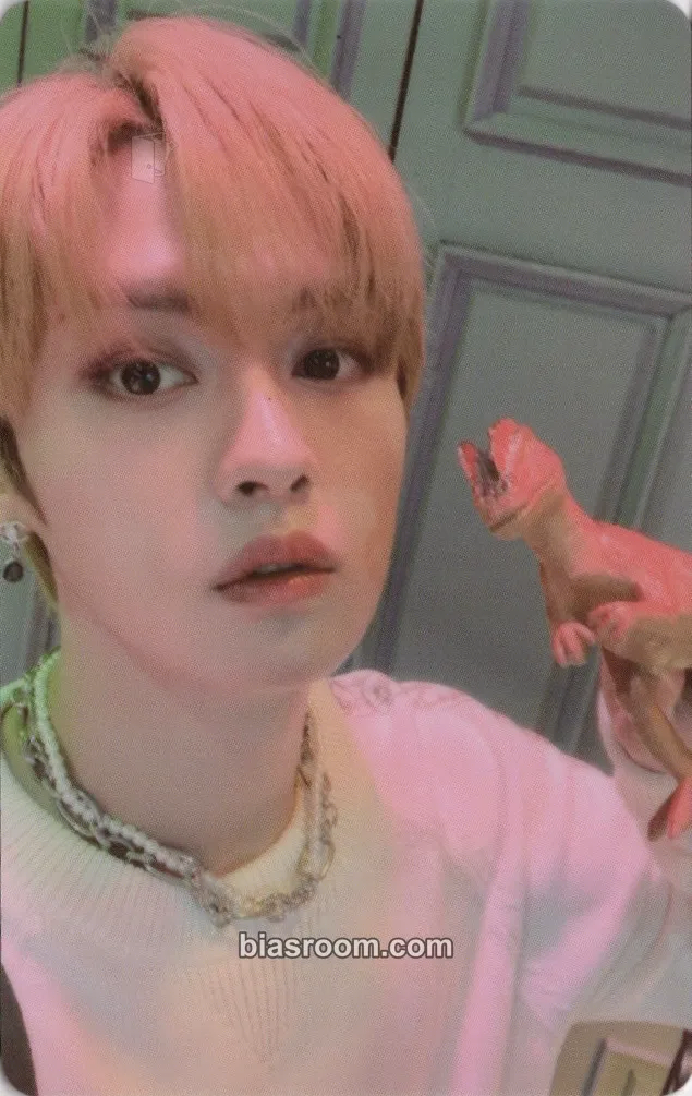 Lee Know NoEasy Photocard - Stray Kids - Stray Kids K-pop photocard