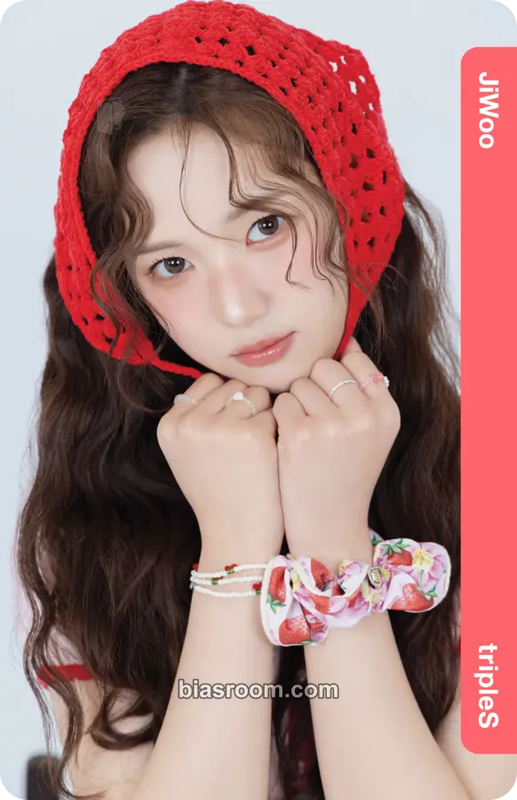 Jiwoo Atom02 Physical Objekts Photocard - tripleS - tripleS K-pop photocard
