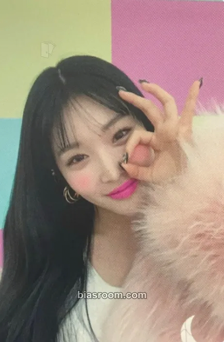 Chung Ha XII (Gotta Go) Photocard - Chung Ha K-pop photocard
