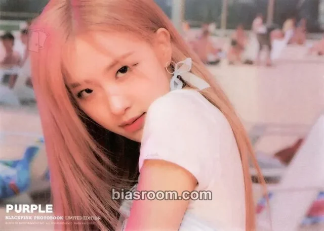 BLACKPINK - Rosé - BLACKPINK PHOTOBOOK 'LIMITED EDITION' Other postcard transparent photobook inclusion