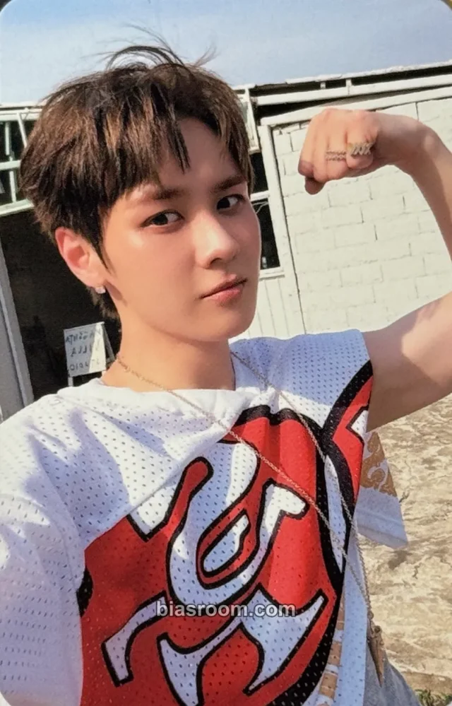 WayV - Kun - BIG BANDS Album album photocard photobook version off version