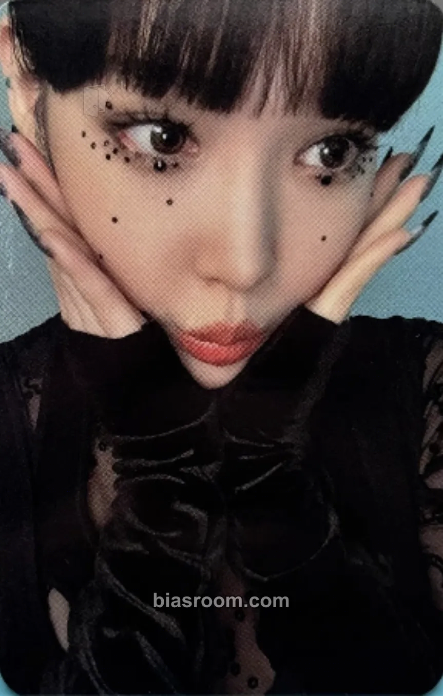 Chung Ha EENIE MEENIE Photocard – Chung Ha K-Pop-Photocard