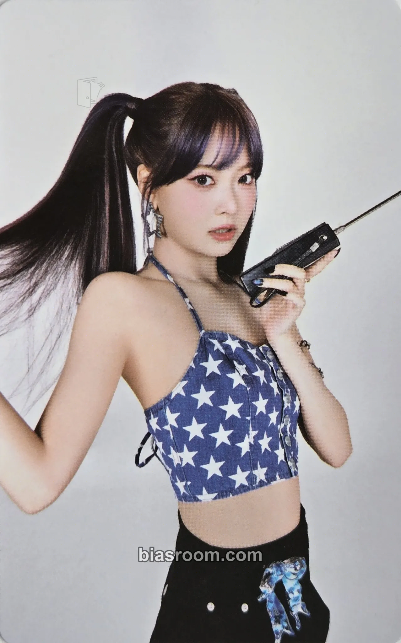 Hong Eunchae 'Fearnada' 2024 S/S - Seoul Photocard - LE SSERAFIM - LE SSERAFIM K-pop photocard