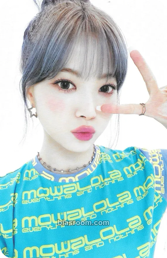 Hong Eunchae 'Fearnada' 2024 S/S - Japan Photocard - LE SSERAFIM - LE SSERAFIM K-pop photocard