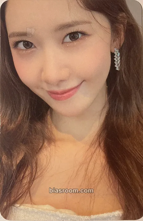 Yoona Special Event: Long Lasting Love Photocard - Girls' Generation - Girls' Generation K-pop photocard