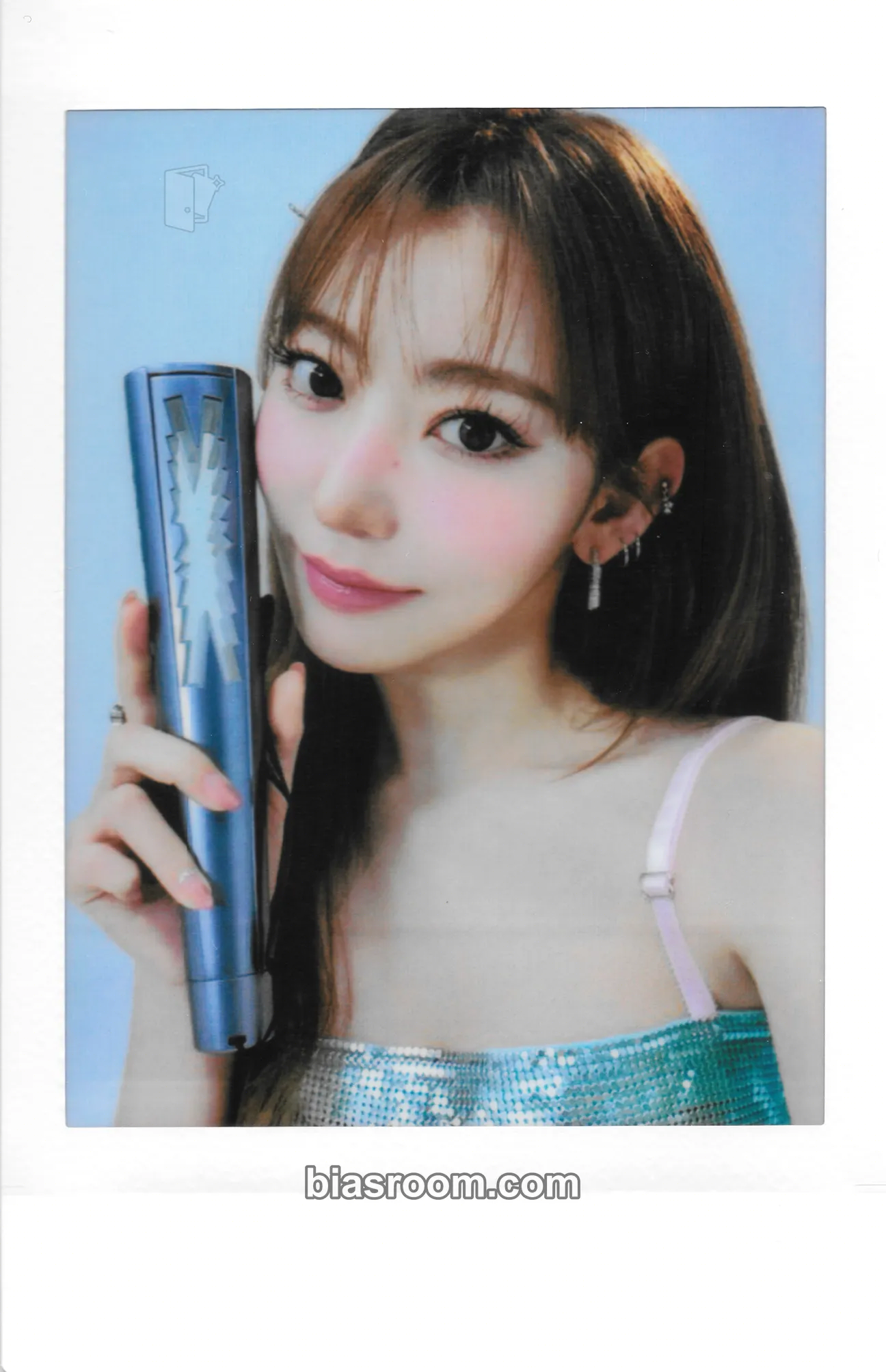 Sakura Easy Crazy Hot Tour (2025) Photocard - LE SSERAFIM - LE SSERAFIM K-pop photocard