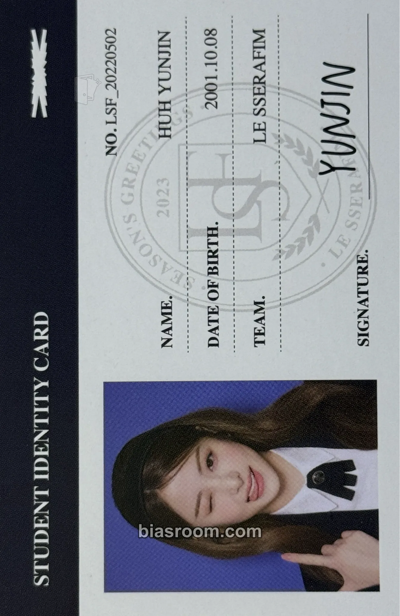 Huh Yunjin 2023 Season's Greetings ‘Class of 2023’ Photocard - LE SSERAFIM - LE SSERAFIM K-pop photocard