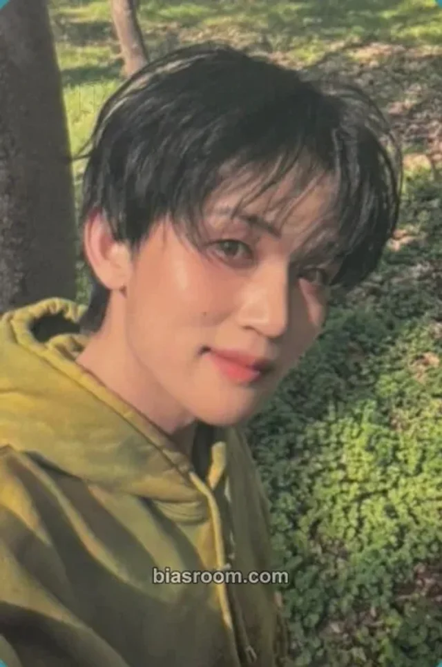 1Verse - Seok - The 1st Verse Album showcase merch photocard set