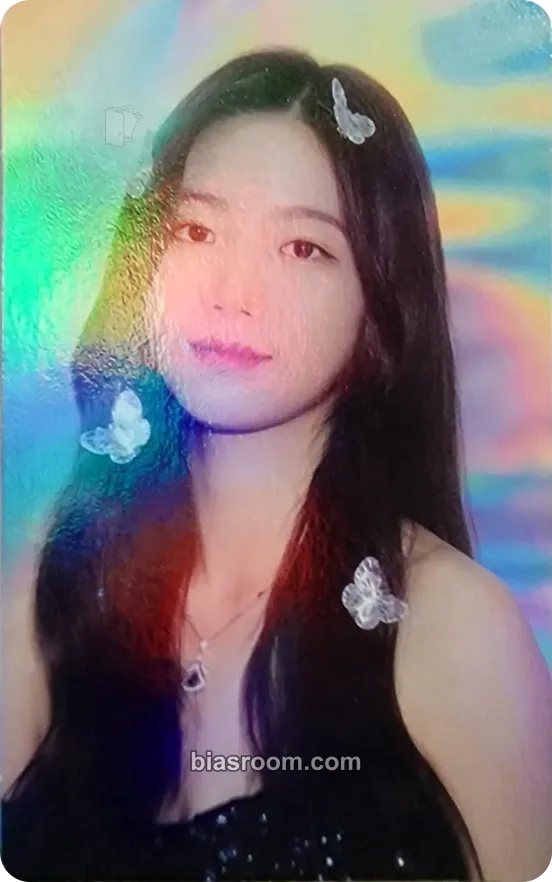 Kazuha ANTIFRAGILE Photocard - LE SSERAFIM - LE SSERAFIM K-pop photocard