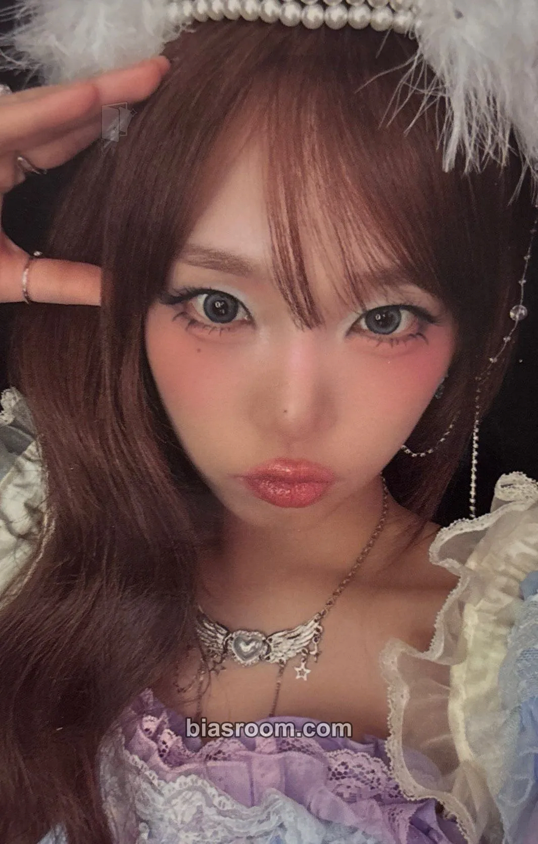 Yena Blooming Wings Photocard - Yena K-pop photocard