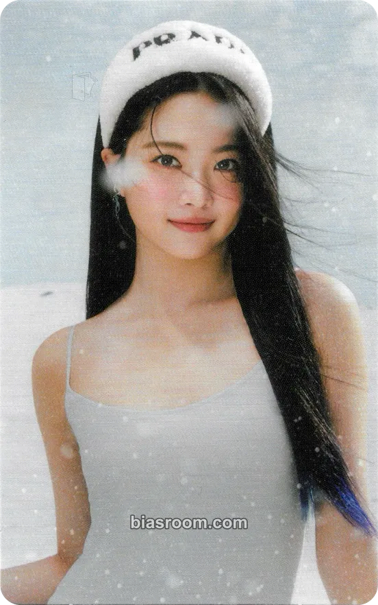 Hong Eunchae ANTIFRAGILE Photocard - LE SSERAFIM - LE SSERAFIM K-pop photocard