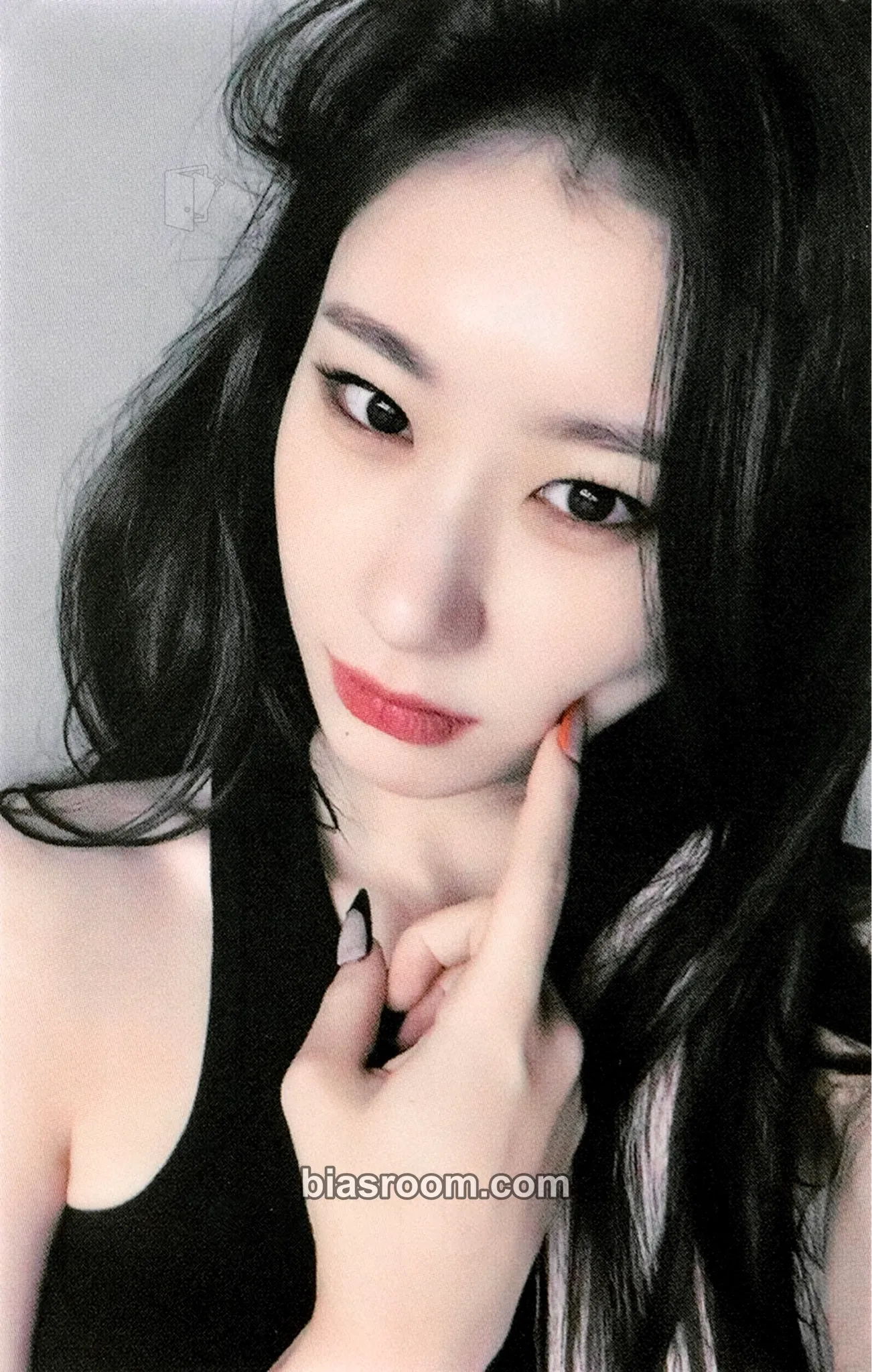 Chaeryeong Cheshire Photocard - ITZY - ITZY K-pop photocard