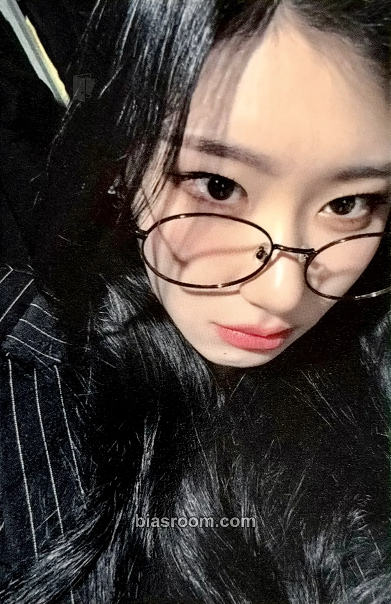 Chaeryeong Cheshire Photocard - ITZY - ITZY K-pop photocard