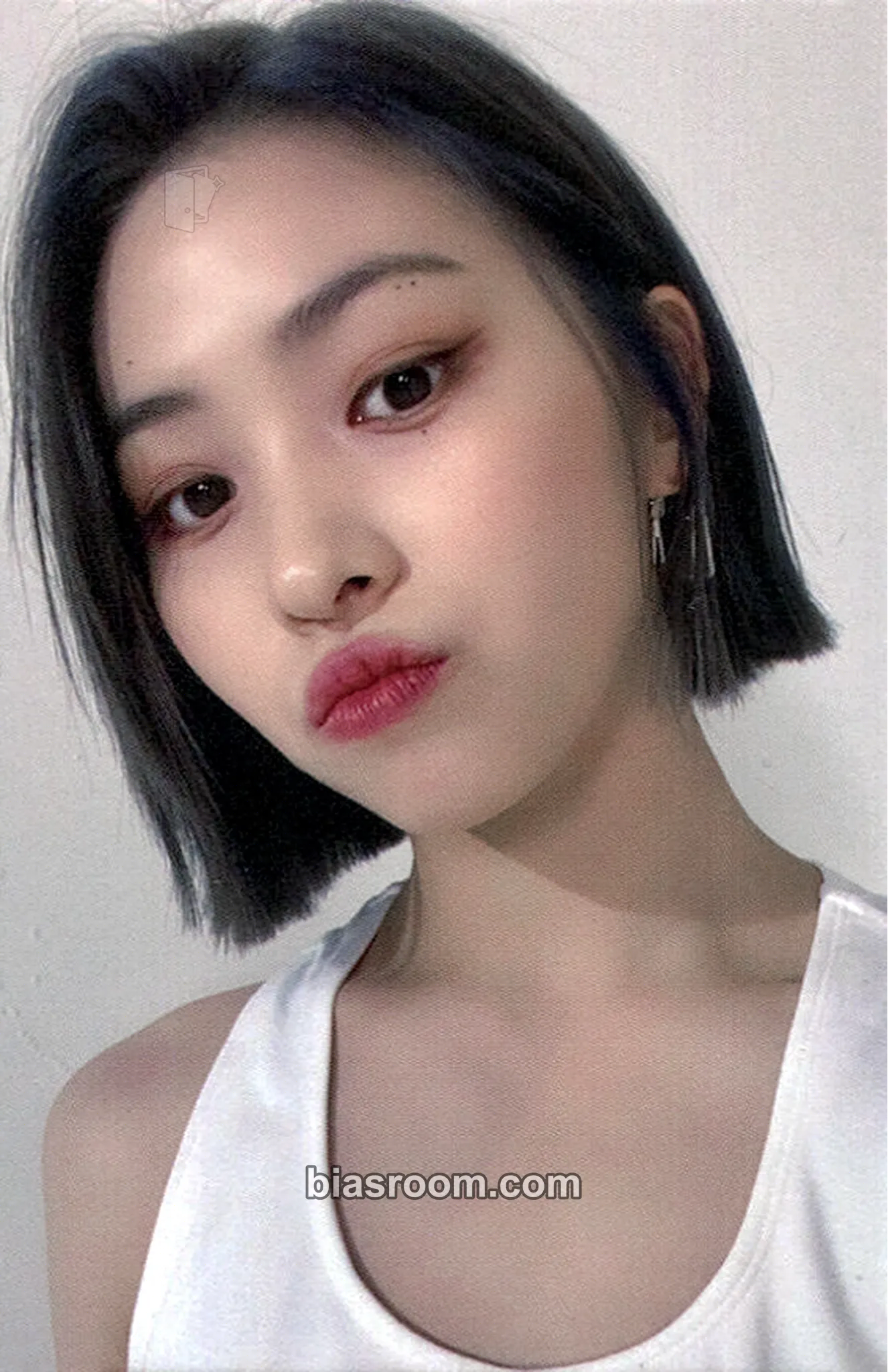 Ryujin Cheshire Photocard - ITZY - ITZY K-pop photocard