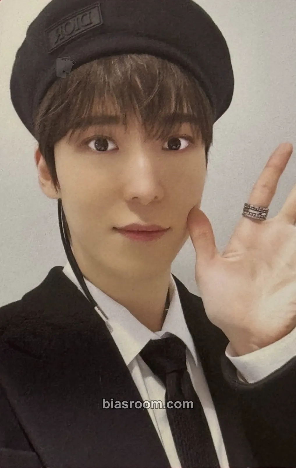 Yunho Golden Hour : Part 1 Work to Live Ver. Photocard - ATEEZ - ATEEZ K-pop photocard