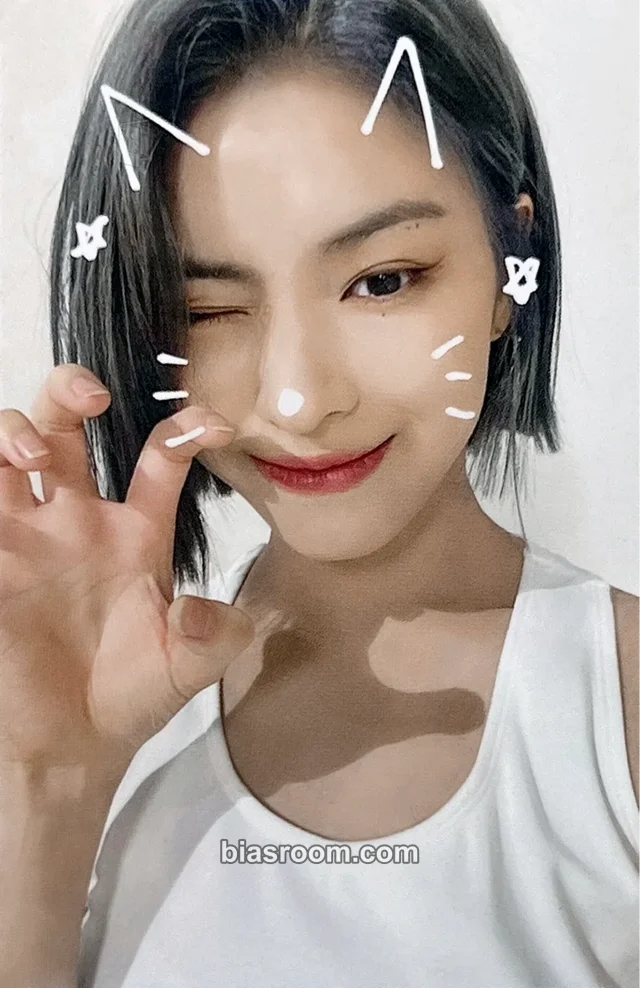 ITZY - Ryujin - Cheshire Album makestar lucky draw round 1