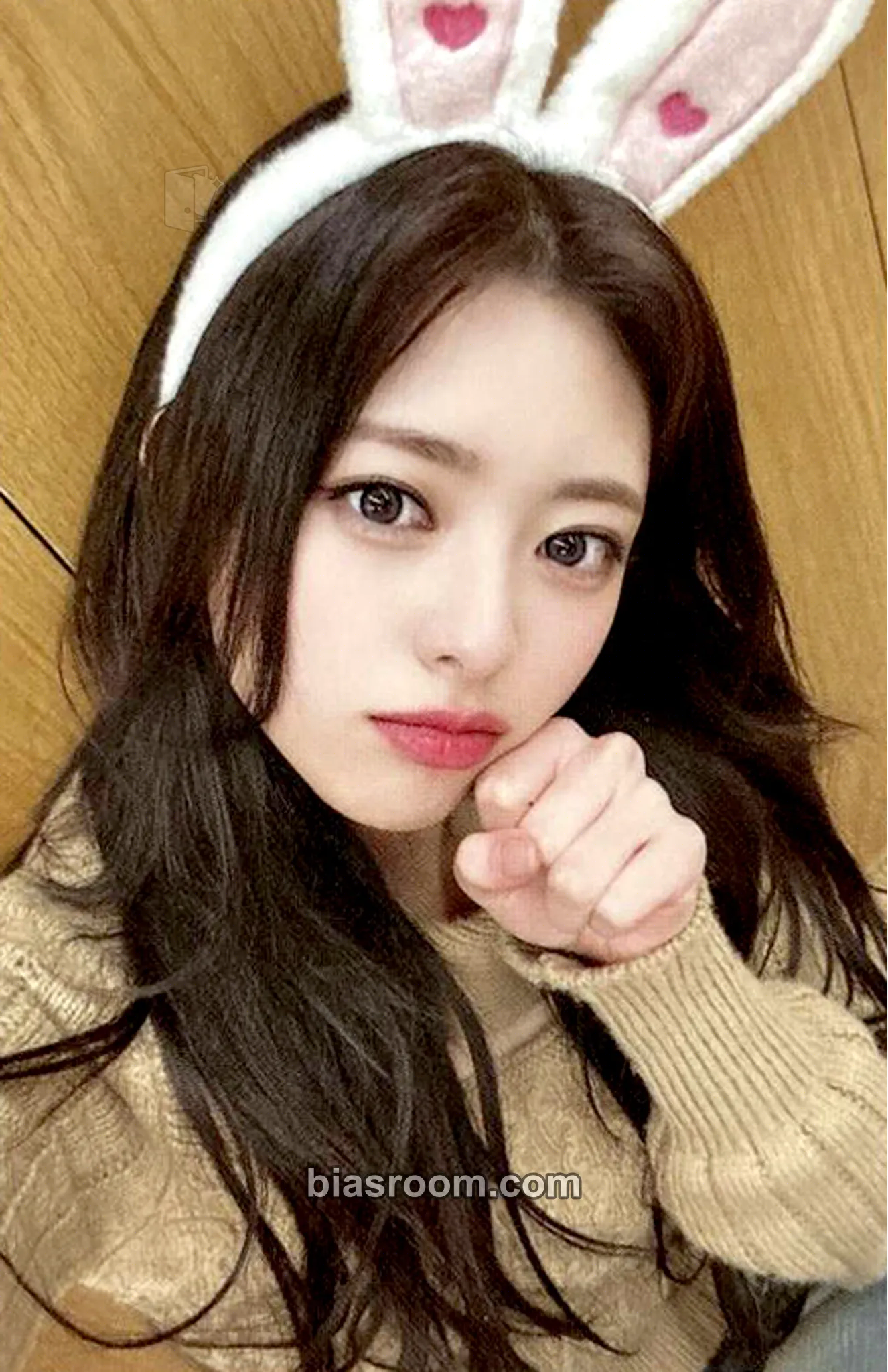 Yuna Cheshire Photocard - ITZY - ITZY K-pop photocard