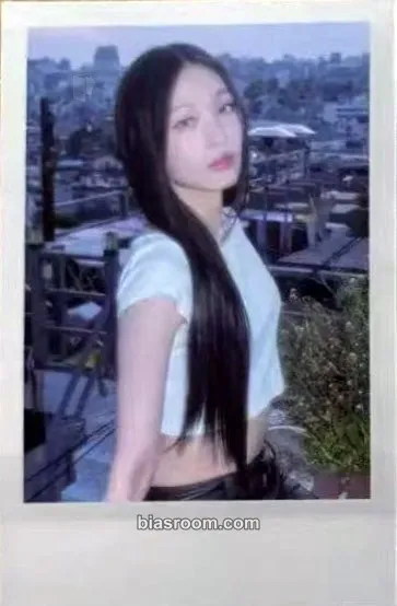 Annie FAMOUS Photocard - ALLDAY PROJECT - ALLDAY PROJECT K-pop photocard
