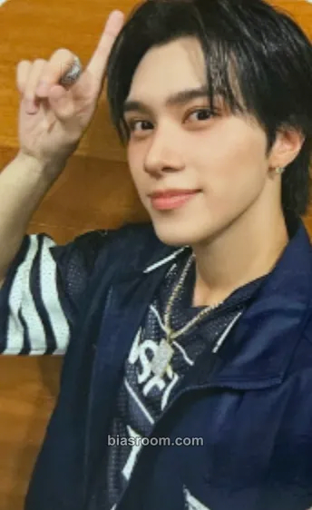 Hendery BIG BANDS Photocard - WayV - WayV K-pop photocard