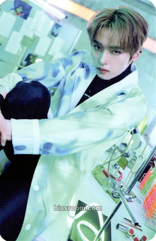 Lee Know Maniac World Tour Photocard - Stray Kids - Stray Kids K-pop photocard