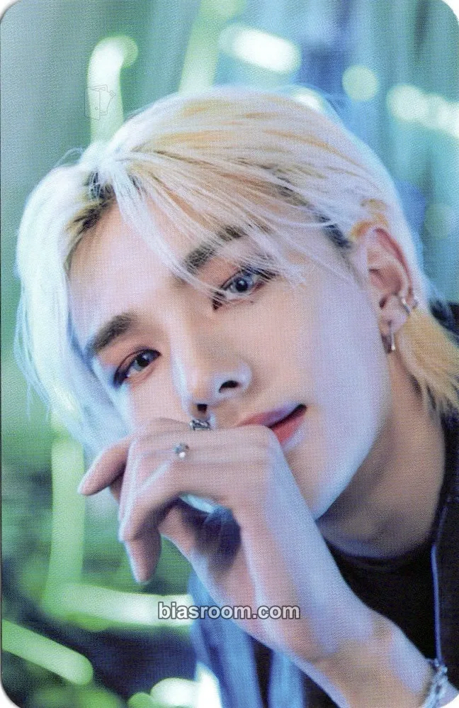 Hyunjin Maniac World Tour Photocard - Stray Kids - Stray Kids K-pop photocard