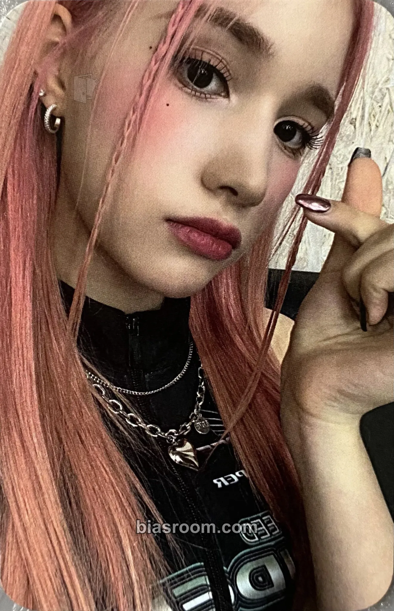 Huening Bahiyyih TROUBLESHOOTER Photocard - Kep1er - Kep1er K-pop photocard