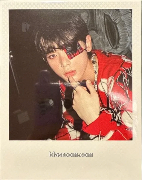 Harua First Howling : NOW Photocard - &TEAM - &TEAM K-pop photocard