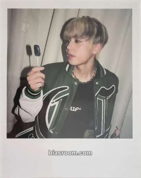 Taki First Howling : NOW Photocard - &TEAM - &TEAM K-pop photocard