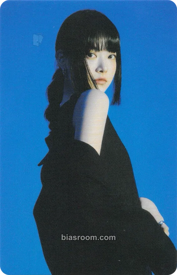 Hong Eunchae Flame Rises Tour (2023) Photocard - LE SSERAFIM - LE SSERAFIM K-pop photocard