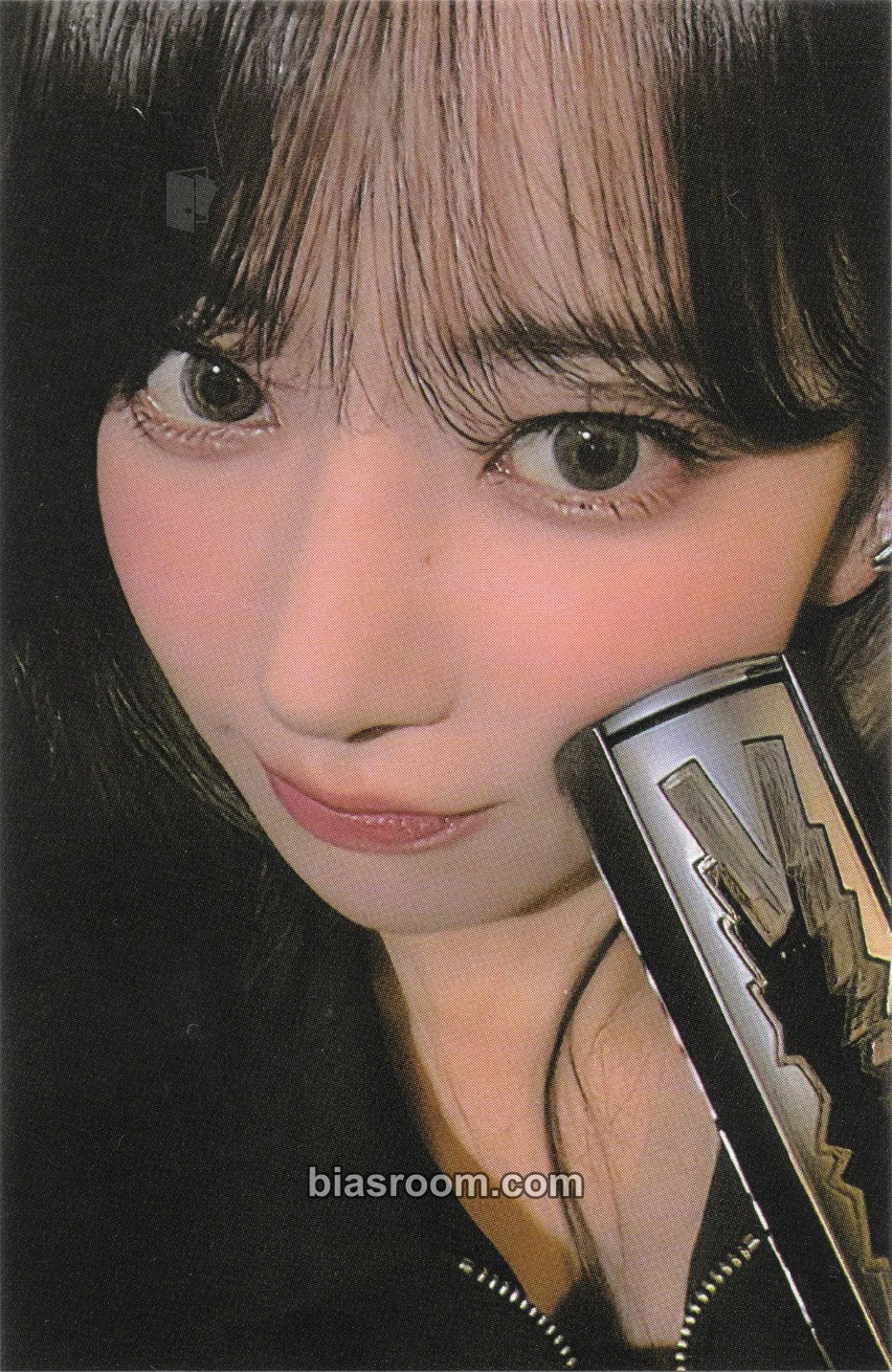 Sakura Flame Rises Tour (2023) Photocard - LE SSERAFIM - LE SSERAFIM K-pop photocard