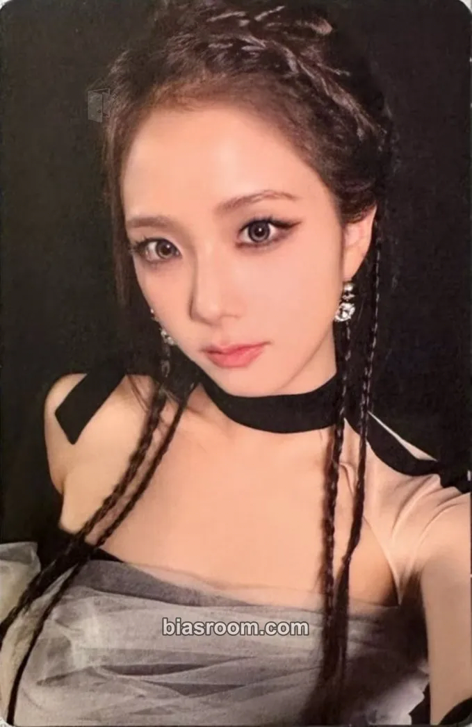 Jisoo AMORTAGE (Jisoo solo) Photocard - BLACKPINK - BLACKPINK K-pop photocard