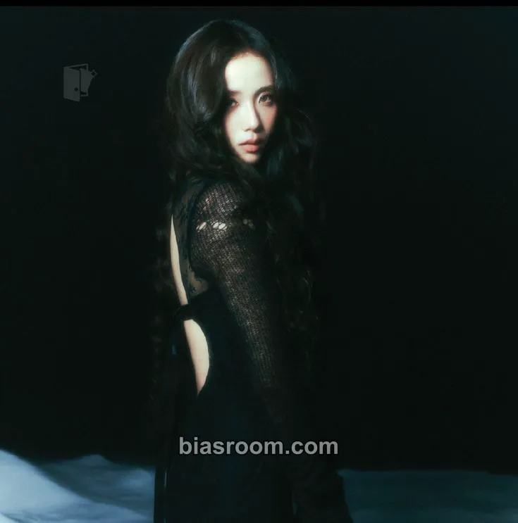Jisoo AMORTAGE (Jisoo solo) Photocard - BLACKPINK - BLACKPINK K-pop photocard