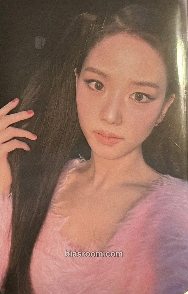 Jisoo AMORTAGE (Jisoo solo) Photocard - BLACKPINK - BLACKPINK K-pop photocard