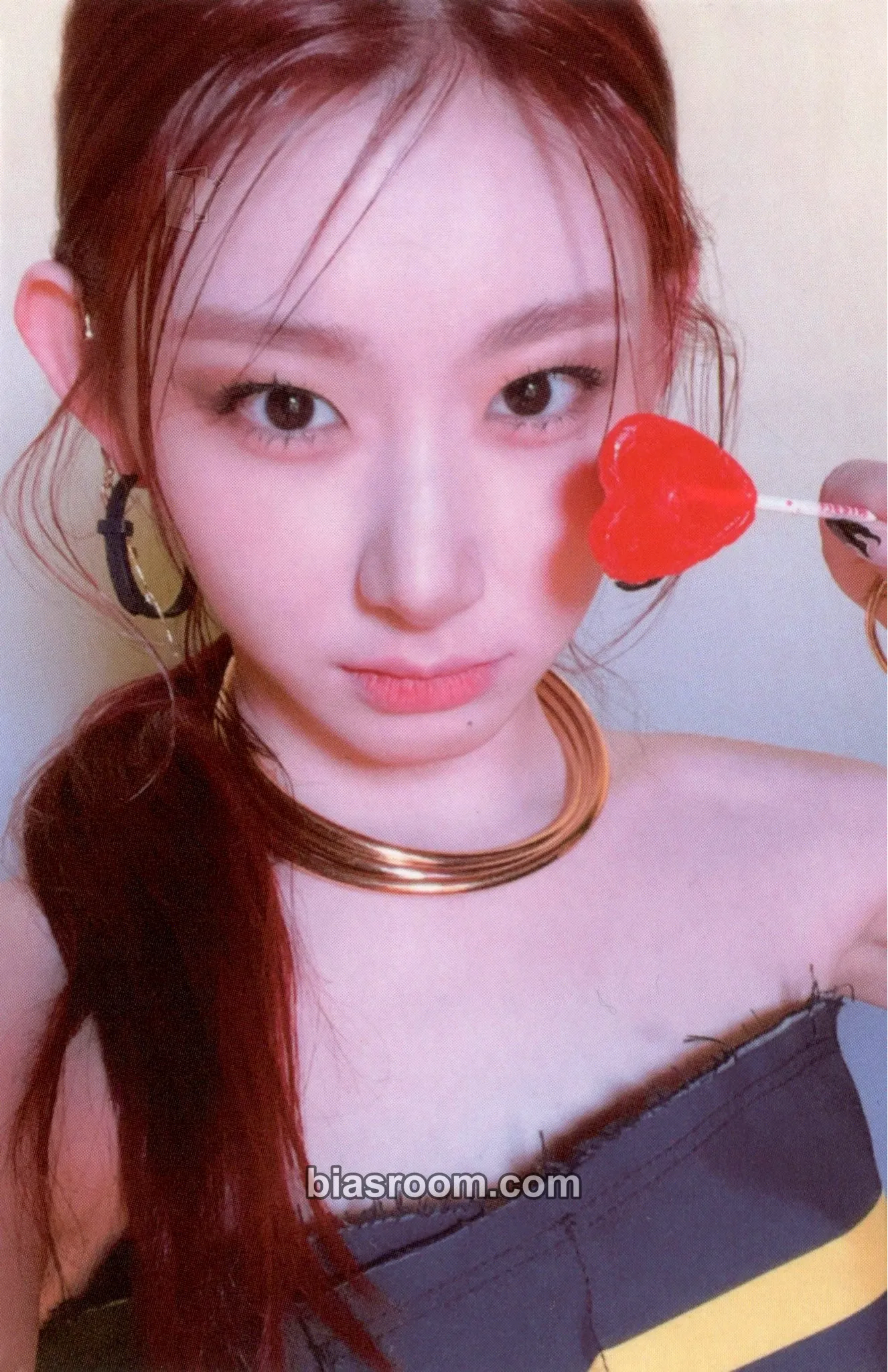 Chaeryeong GUESS WHO Photocard - ITZY - ITZY K-pop photocard