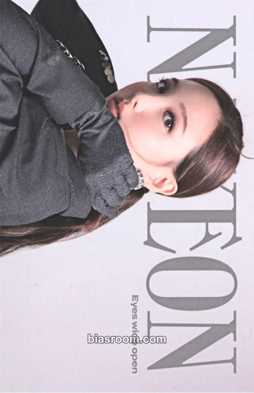 Nayeon Eyes Wide Open Photocard - TWICE - TWICE K-pop photocard