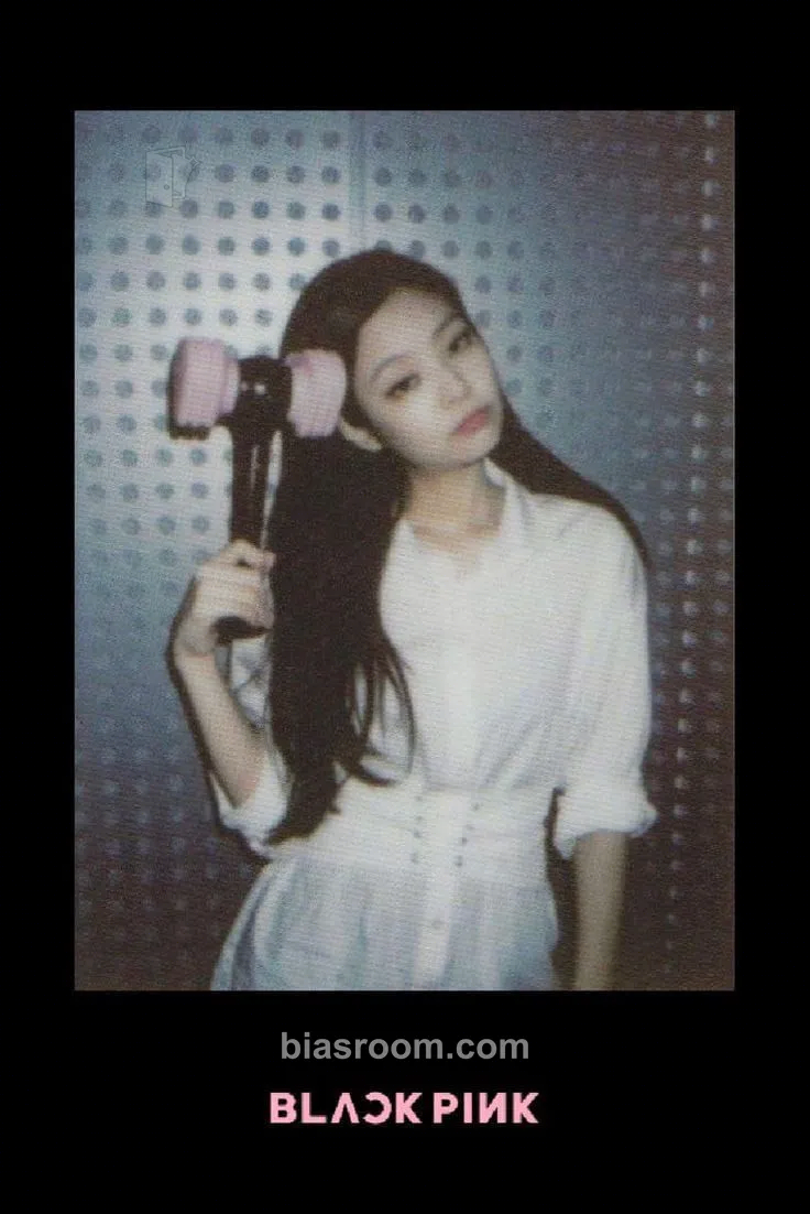 Jennie Official Lightsticks Photocard - BLACKPINK - BLACKPINK K-pop photocard