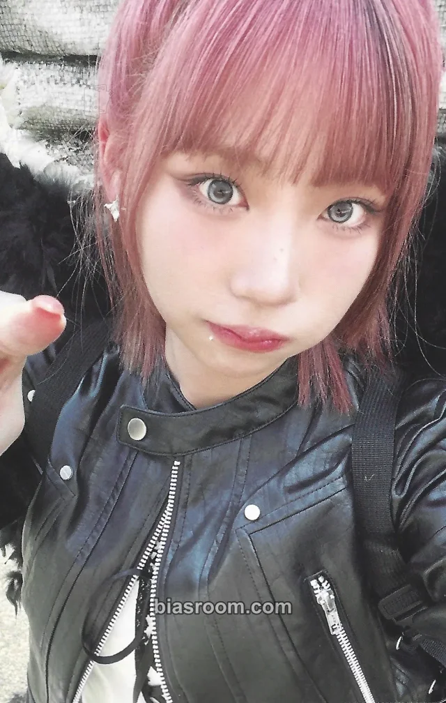 PURPLE KISS - Dosie - HEADWAY Album album photocard purple back