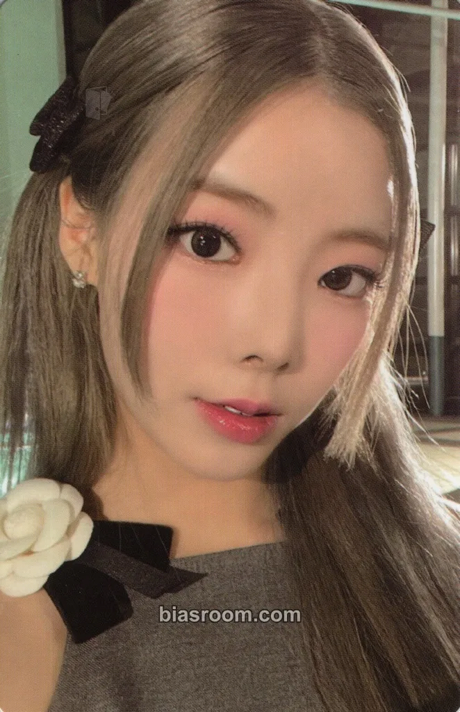 Na Goeun Cabin Fever Photocard - PURPLE KISS - PURPLE KISS K-pop photocard