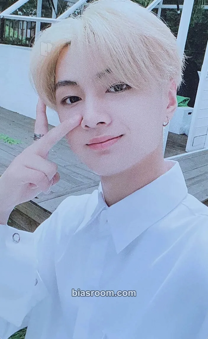 Jay 2021 Season's Greetings Photocard - ENHYPEN - ENHYPEN K-pop photocard