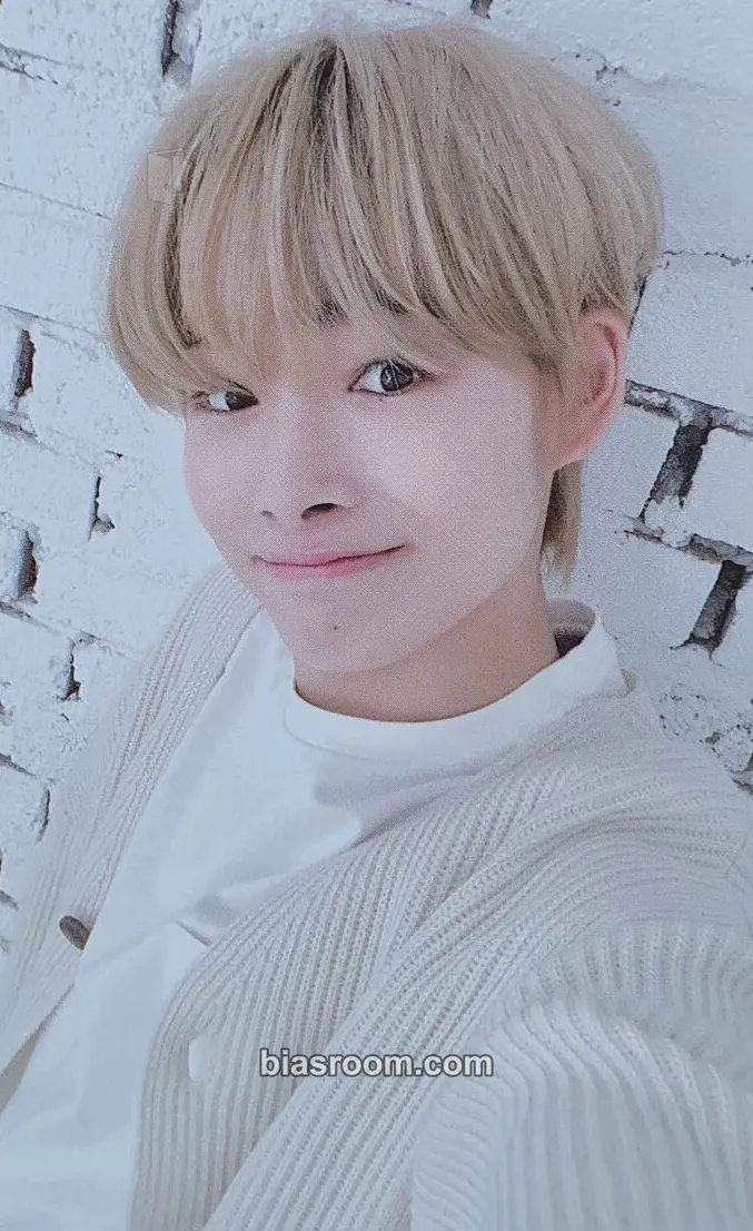 Ni-ki 2021 Season's Greetings Photocard - ENHYPEN - ENHYPEN K-pop photocard