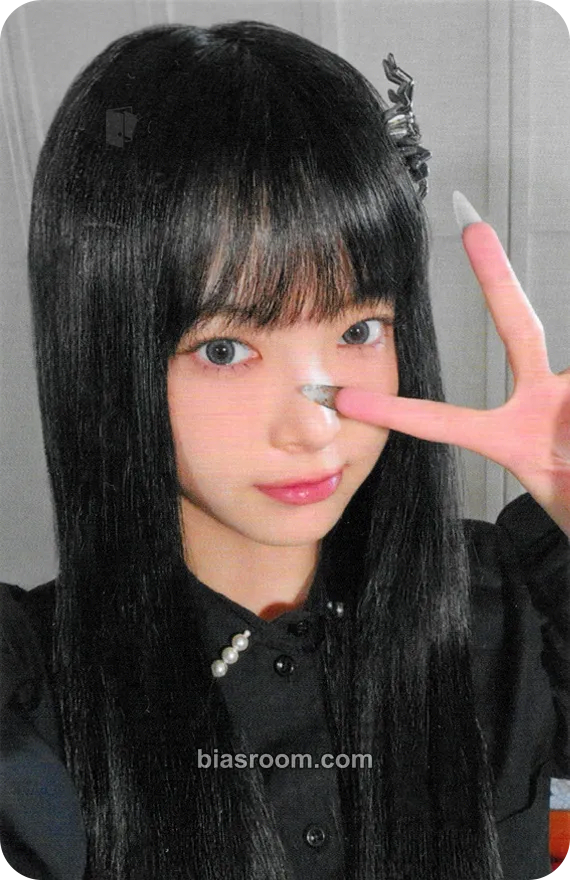 Hong Eunchae CRAZY (Japanese Ver.) Photocard - LE SSERAFIM - LE SSERAFIM K-pop photocard