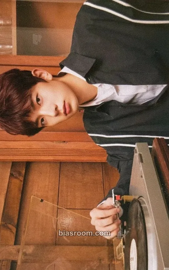 Heeseung 2021 ENHYPEN FANMEETING EN-CONNECT Photocard - ENHYPEN - ENHYPEN K-pop photocard