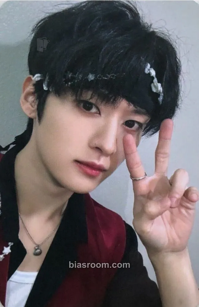 Lee Know Rock-Star Photocard - Stray Kids - Stray Kids K-pop photocard