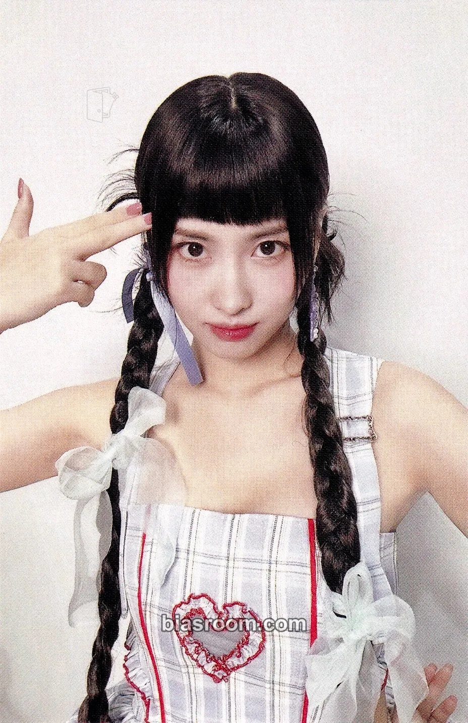 Momo HAUTE COUTURE Photocard - TWICE - TWICE K-pop photocard