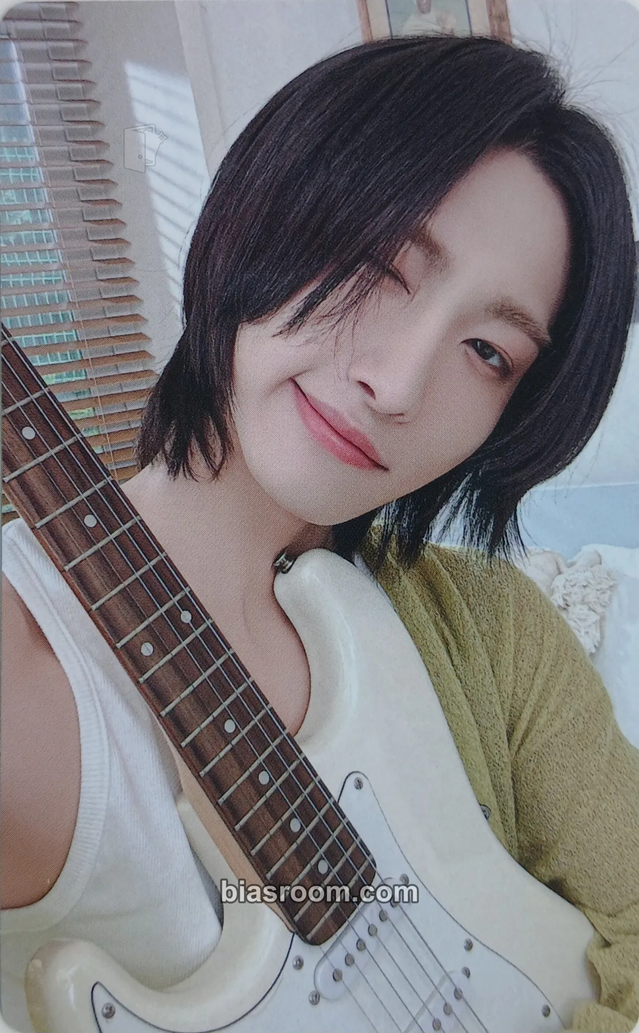 Seonghwa 2025 Season's Greetings - Rock Will Never Die Photocard - ATEEZ - ATEEZ K-pop photocard