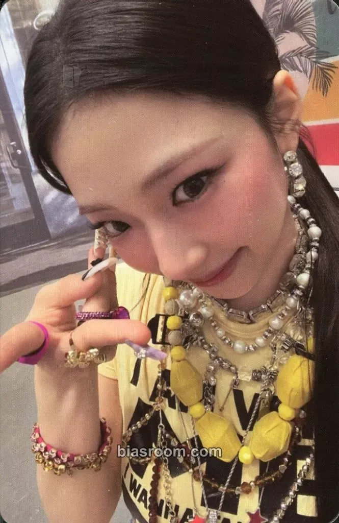 Ruka WE GO UP Photocard - BABYMONSTER - BABYMONSTER K-pop photocard