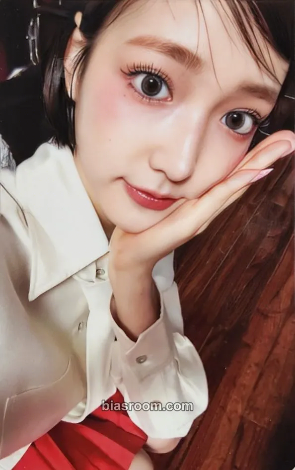 Jiyu UNCUT GEM Photocard - KiiiKiii - KiiiKiii K-pop photocard