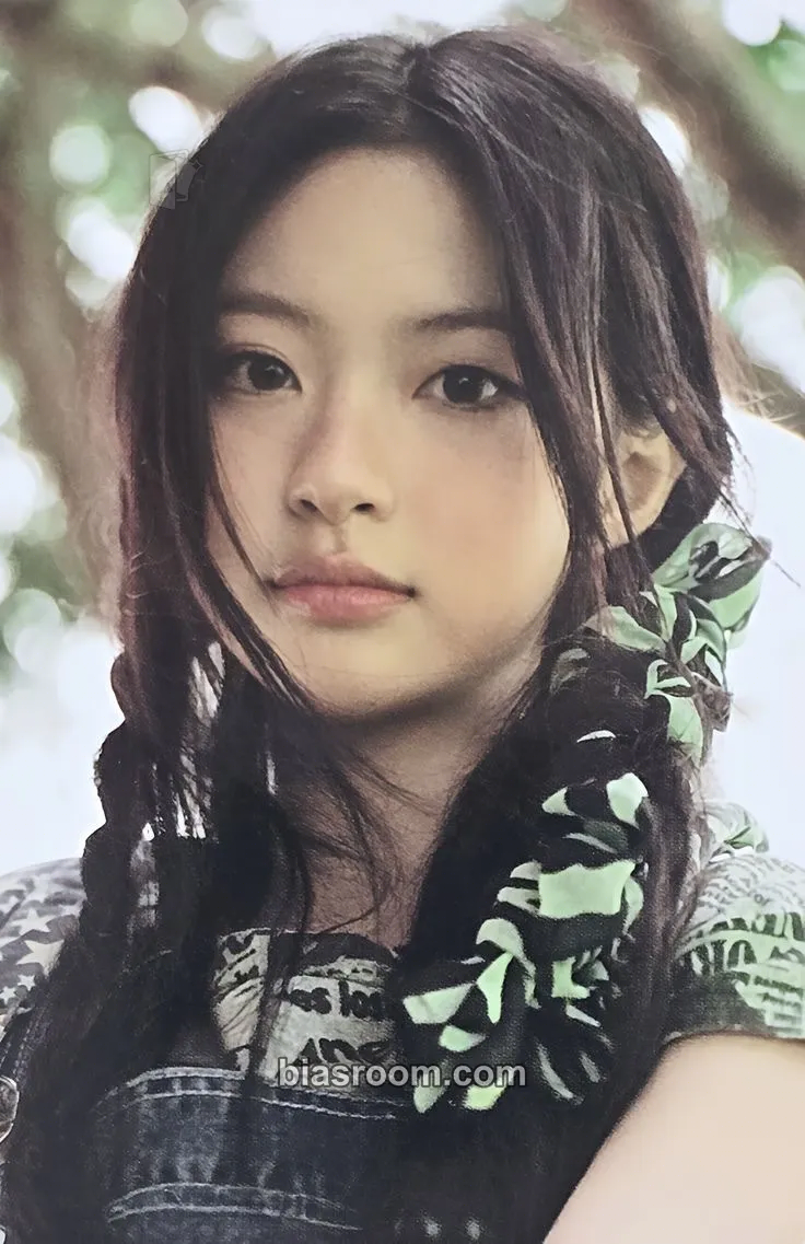 Kya UNCUT GEM Photocard - KiiiKiii - KiiiKiii K-pop photocard