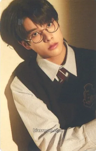 Jake BORDER: 儚い (HAKANAI) Photocard - ENHYPEN - ENHYPEN K-pop photocard